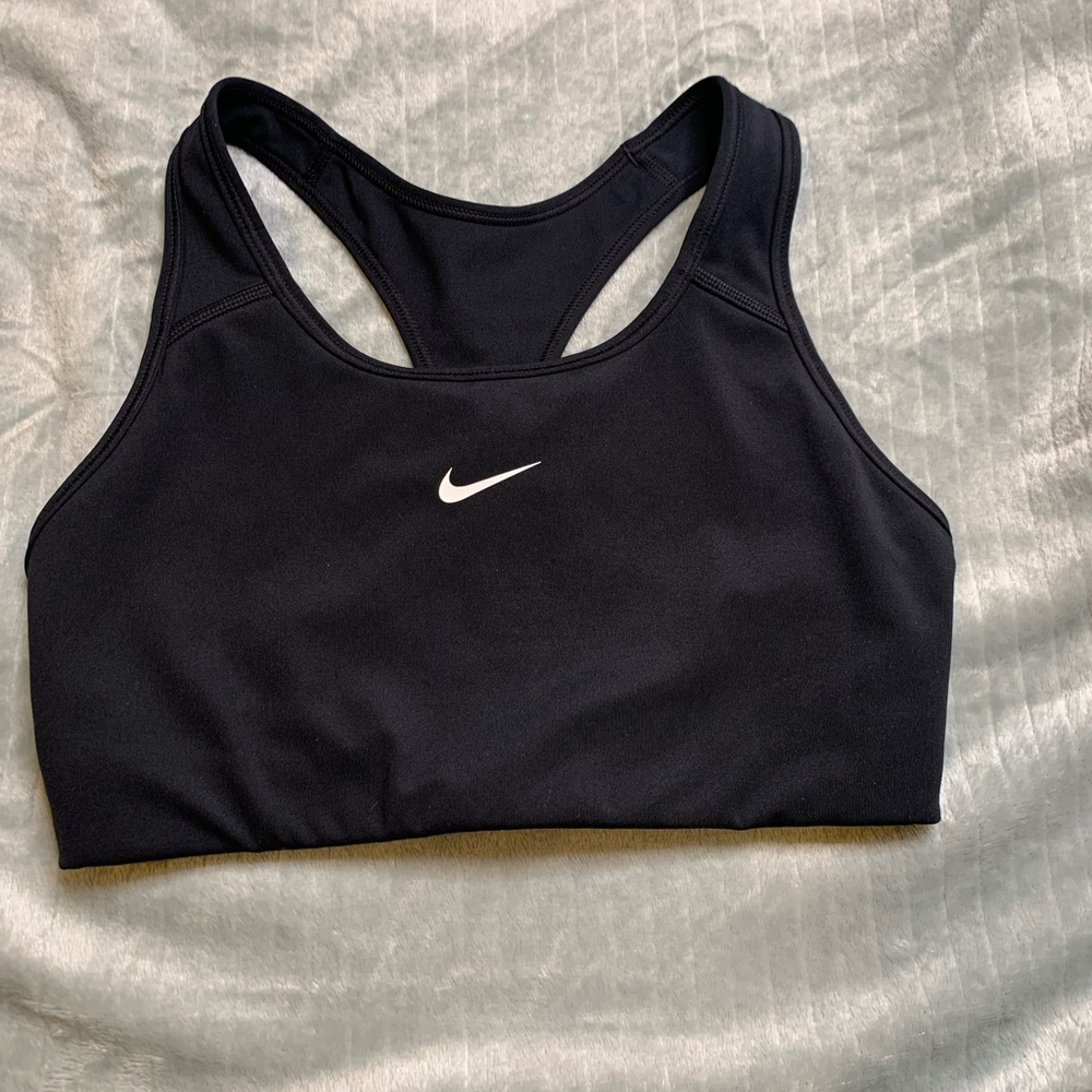 Black Nike sports bra